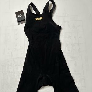 Arena powerskin carbon air 2 open back tech suit